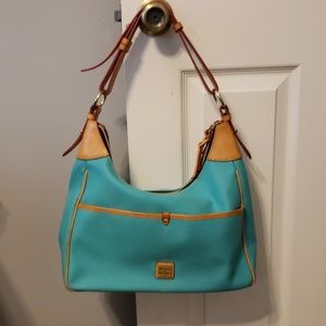 Dooney &Bourke